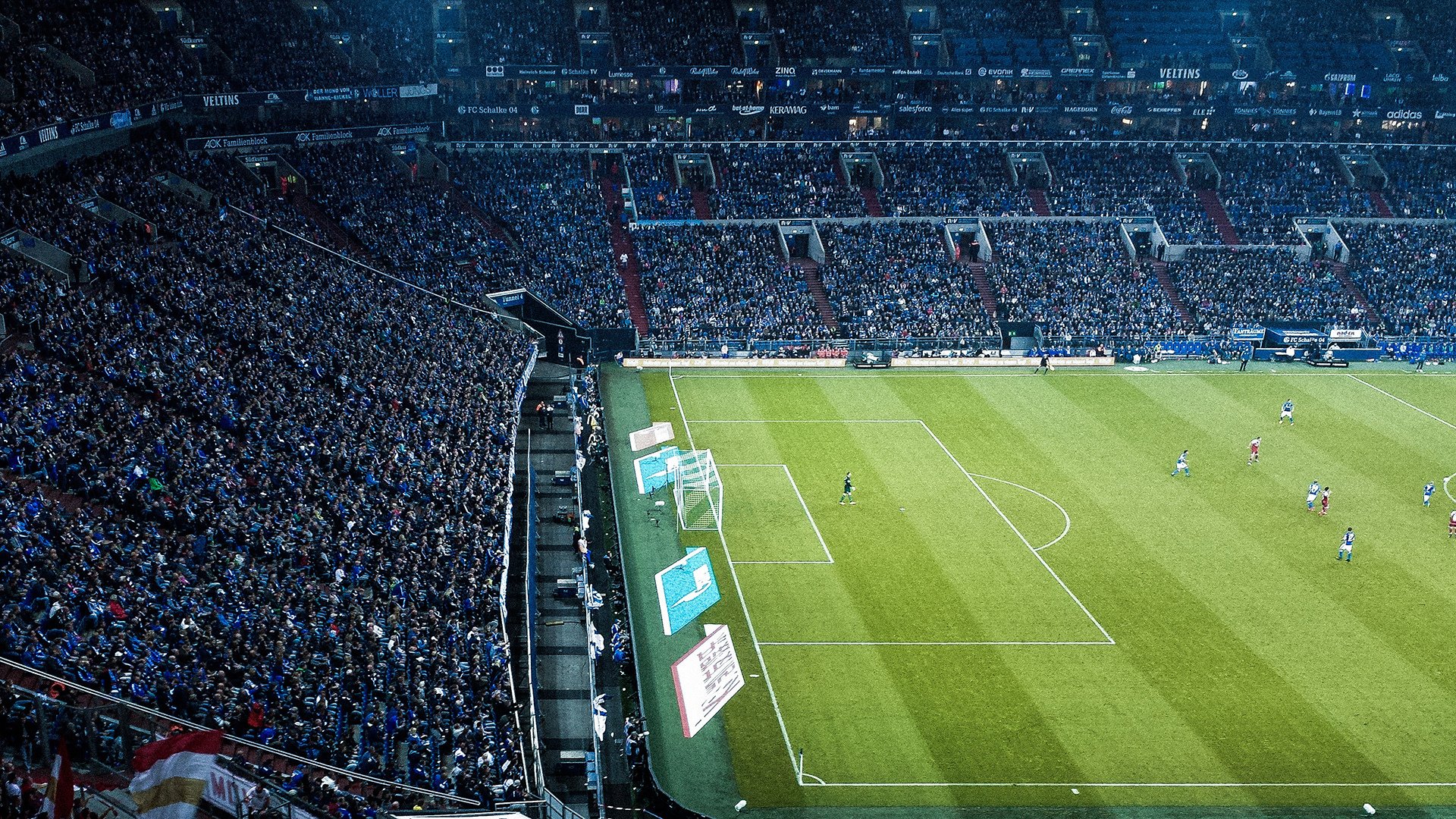 多特蒙德主场3-1战胜弗赖堡，进攻火力全开，多特蒙德球赛