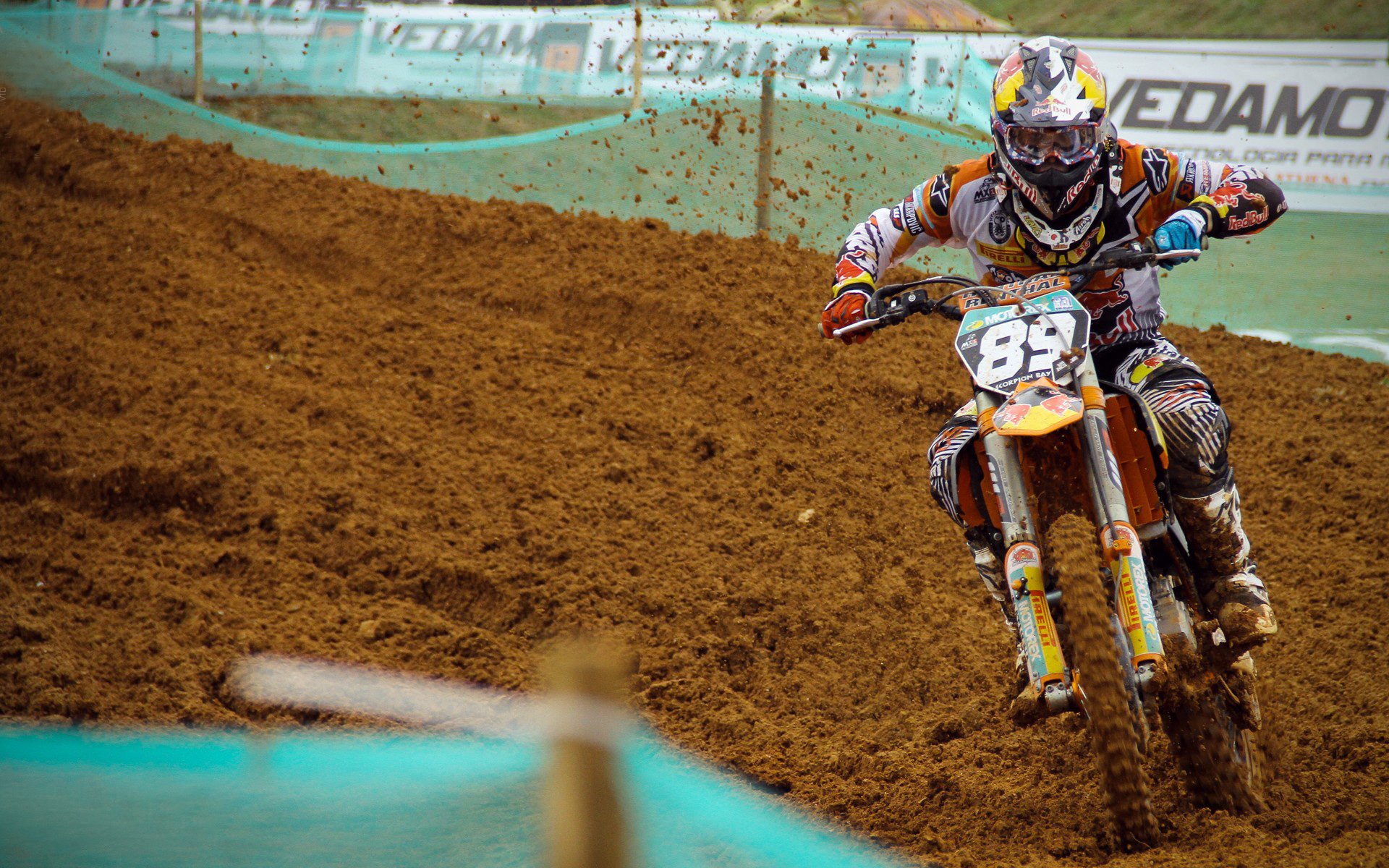 赛场外：车手的体能训练秘籍，车手体重对赛车的影响